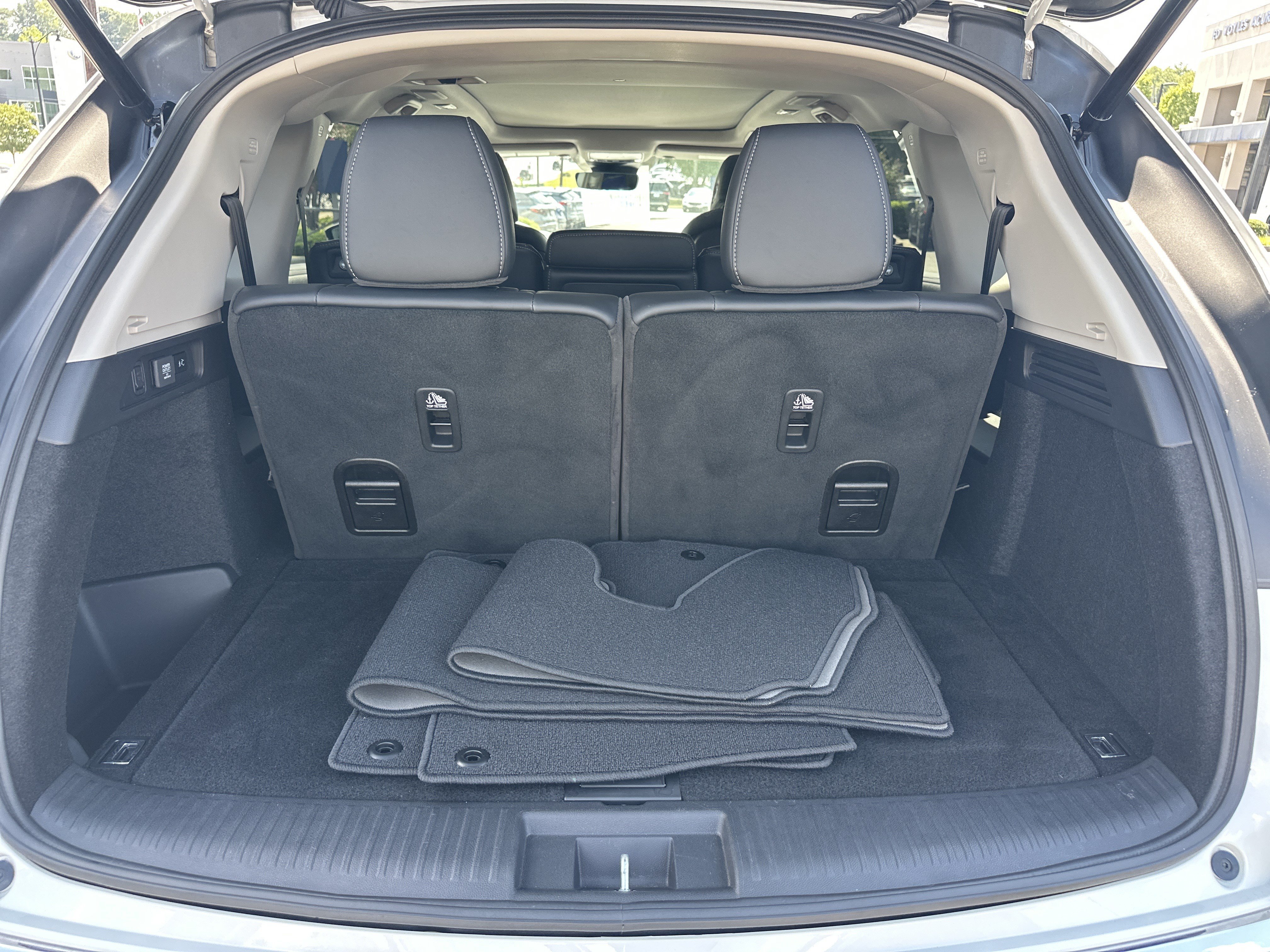 Certified 2026 Acura MDX w/ Technology Package FWD image 23