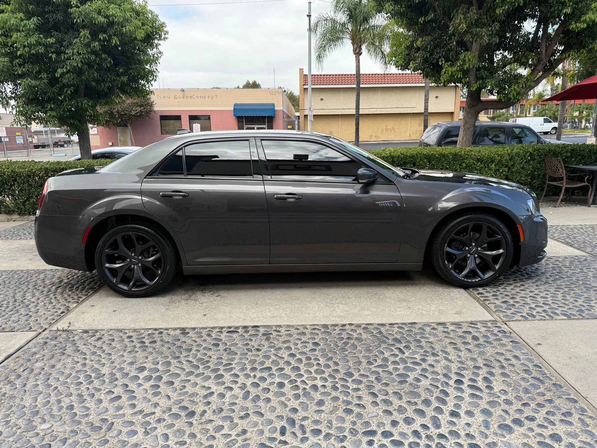 Used 2021 Chrysler 300 S image 4