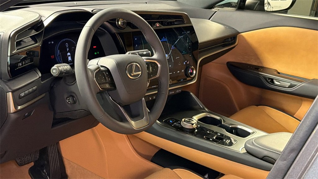 Certified 2025 Lexus RZ 450e image 27