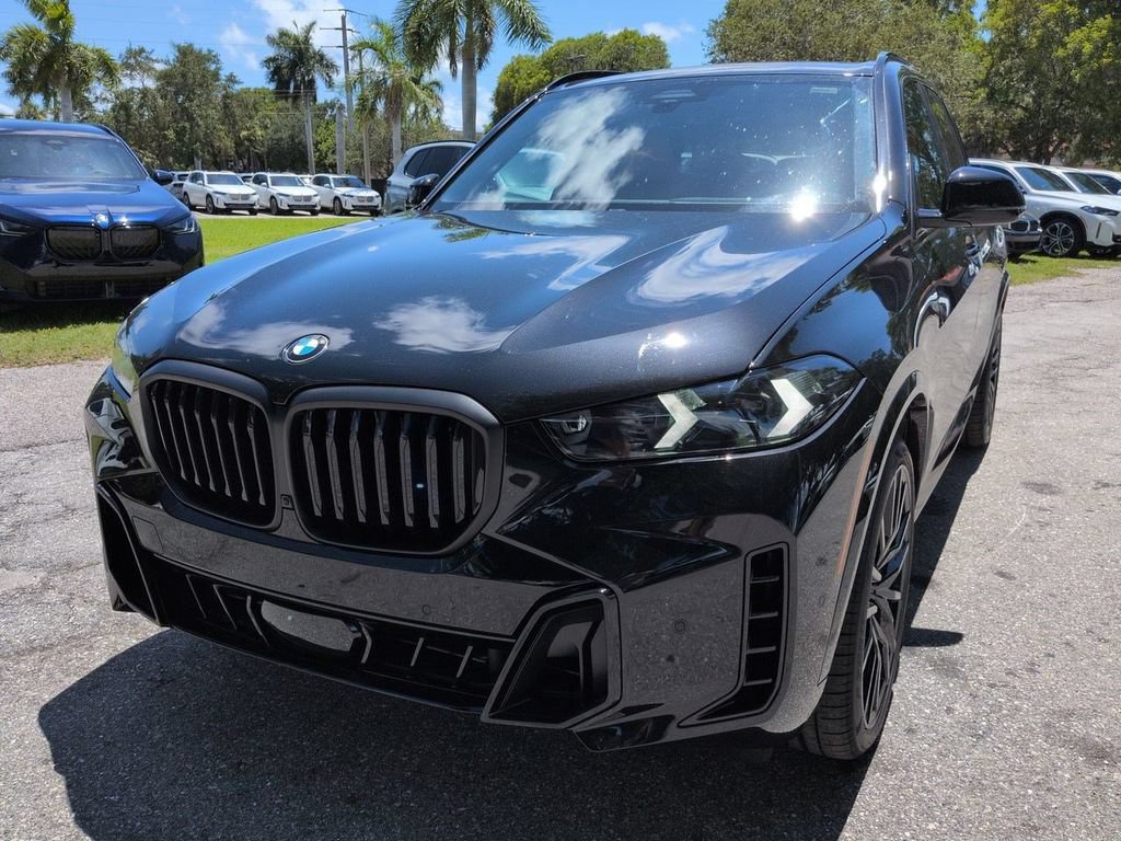 New 2026 BMW X5 xDrive40i w/ M Sport Package AWD/4WD image 8