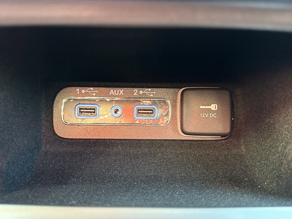 Used 2022 Jeep Grand Cherokee Laredo X image 29