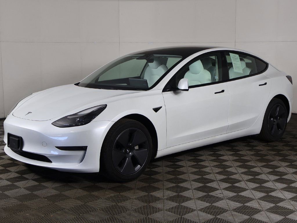 Used 2023 Tesla Model 3 Long Range image 9