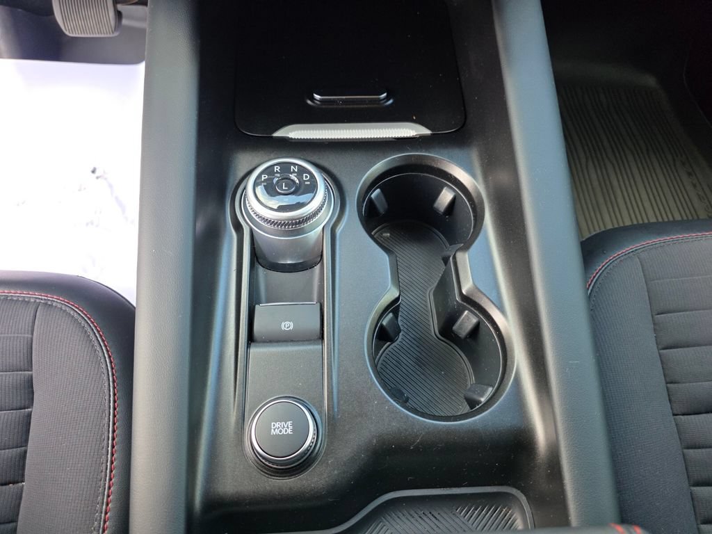 Used 2025 Ford Explorer ST-Line RWD image 32