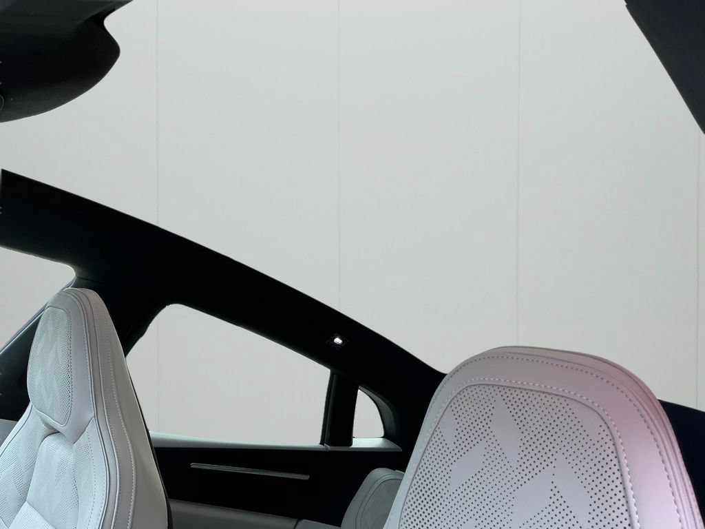 New 2026 Polestar Polestar 4 RWD image 14