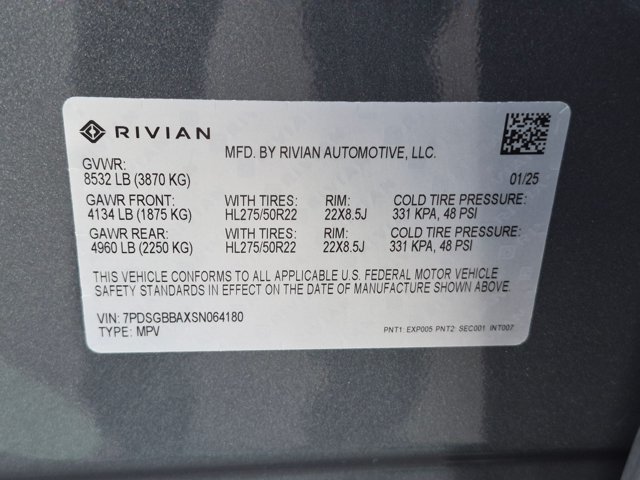 Used 2025 Rivian R1S Adventure AWD/4WD image 26