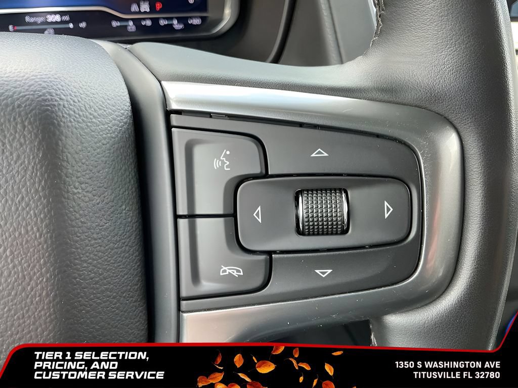 Used 2024 Chevrolet Suburban LT AWD/4WD image 28