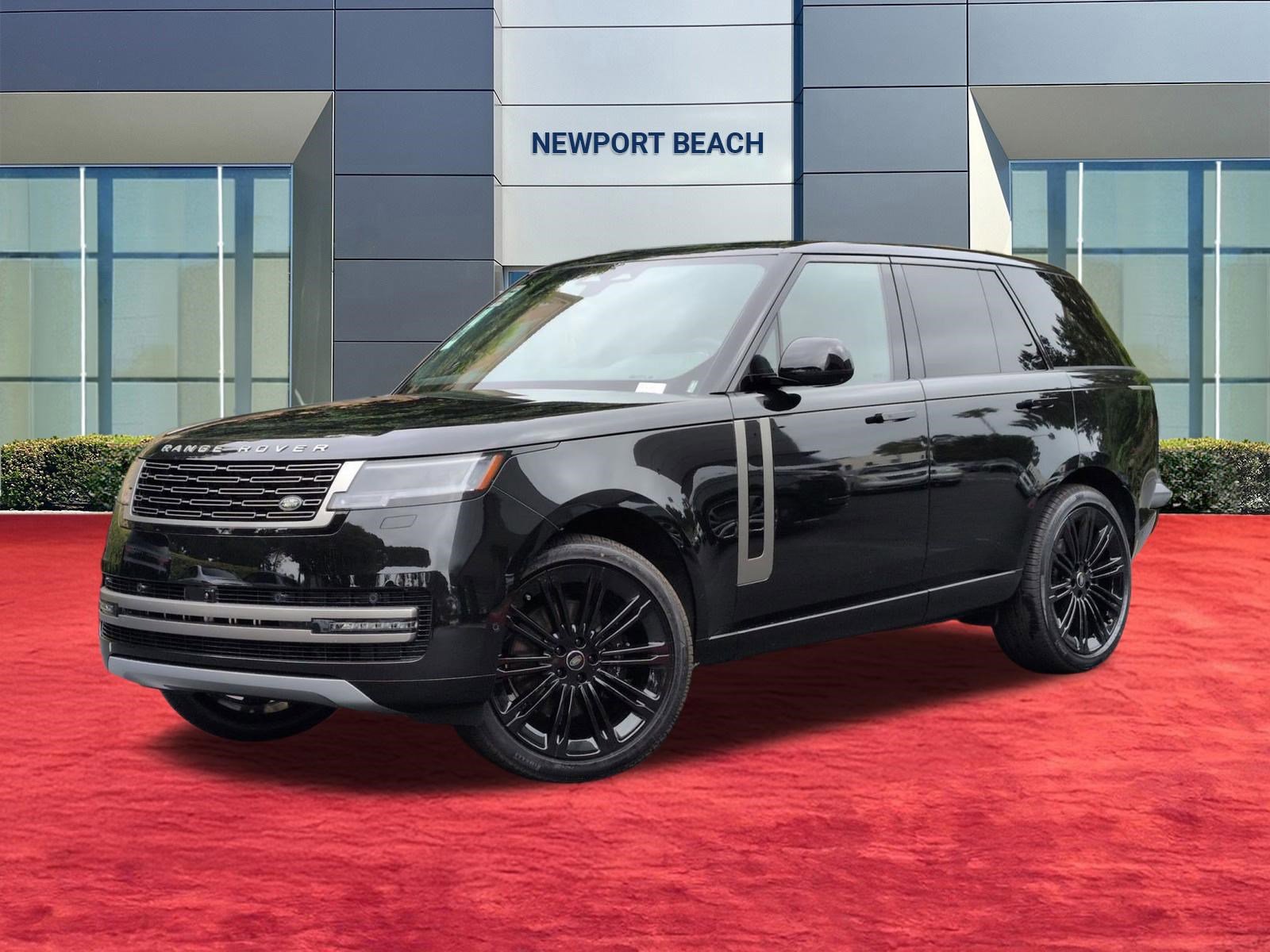 New 2025 Land Rover Range Rover SE image 1