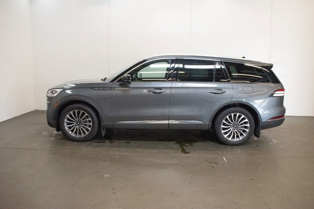Used 2022 Lincoln Aviator Reserve w/ Equipment Group 201A image 7
