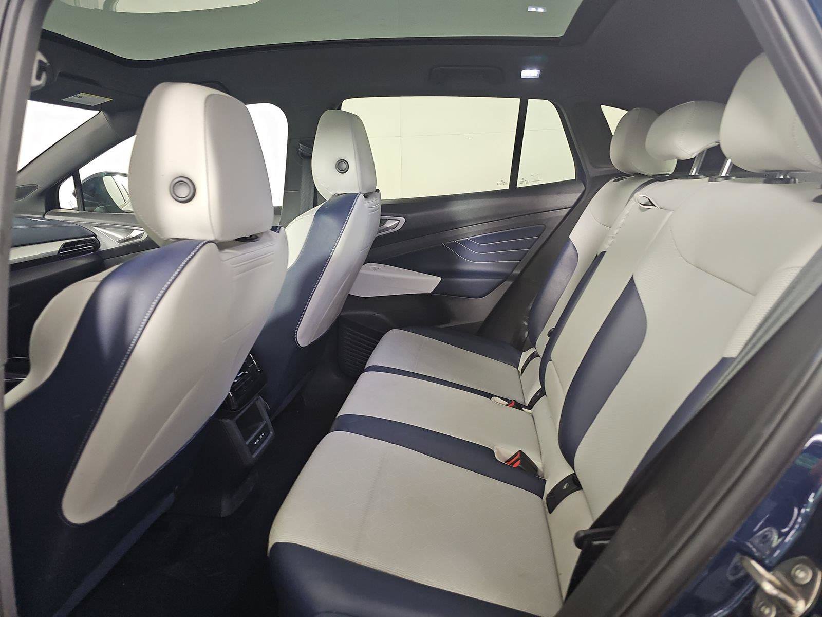 Used 2023 Volkswagen ID.4 S RWD image 10