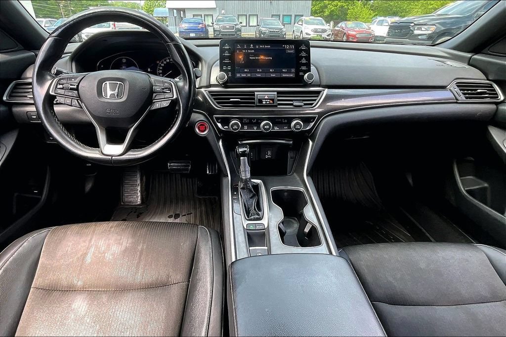 Used 2018 Honda Accord Sport image 7