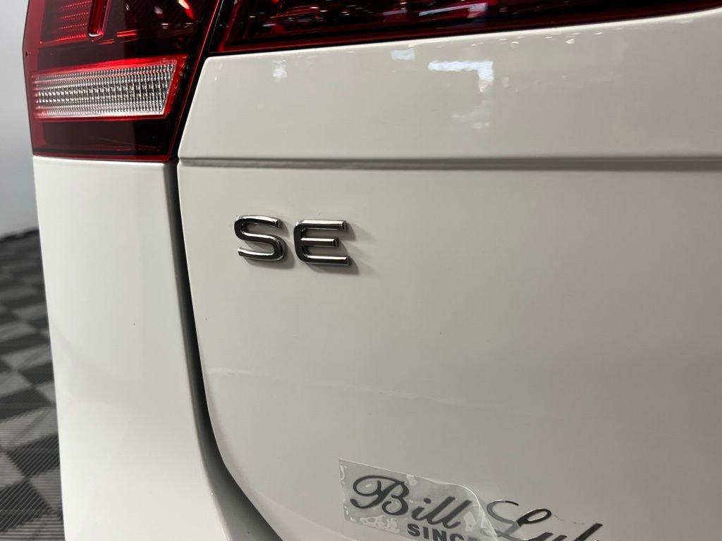 Used 2024 Volkswagen Tiguan Wolfsburg Edition image 28