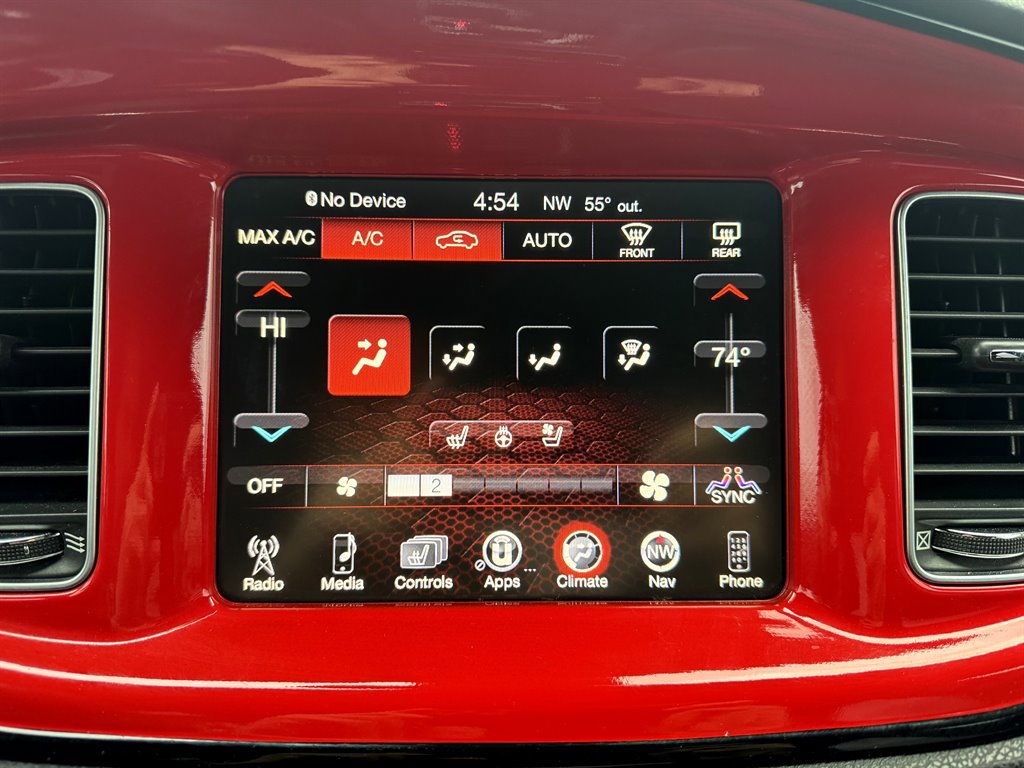 Used 2016 Dodge Charger SRT w/ Harman/Kardon Audio Group image 27