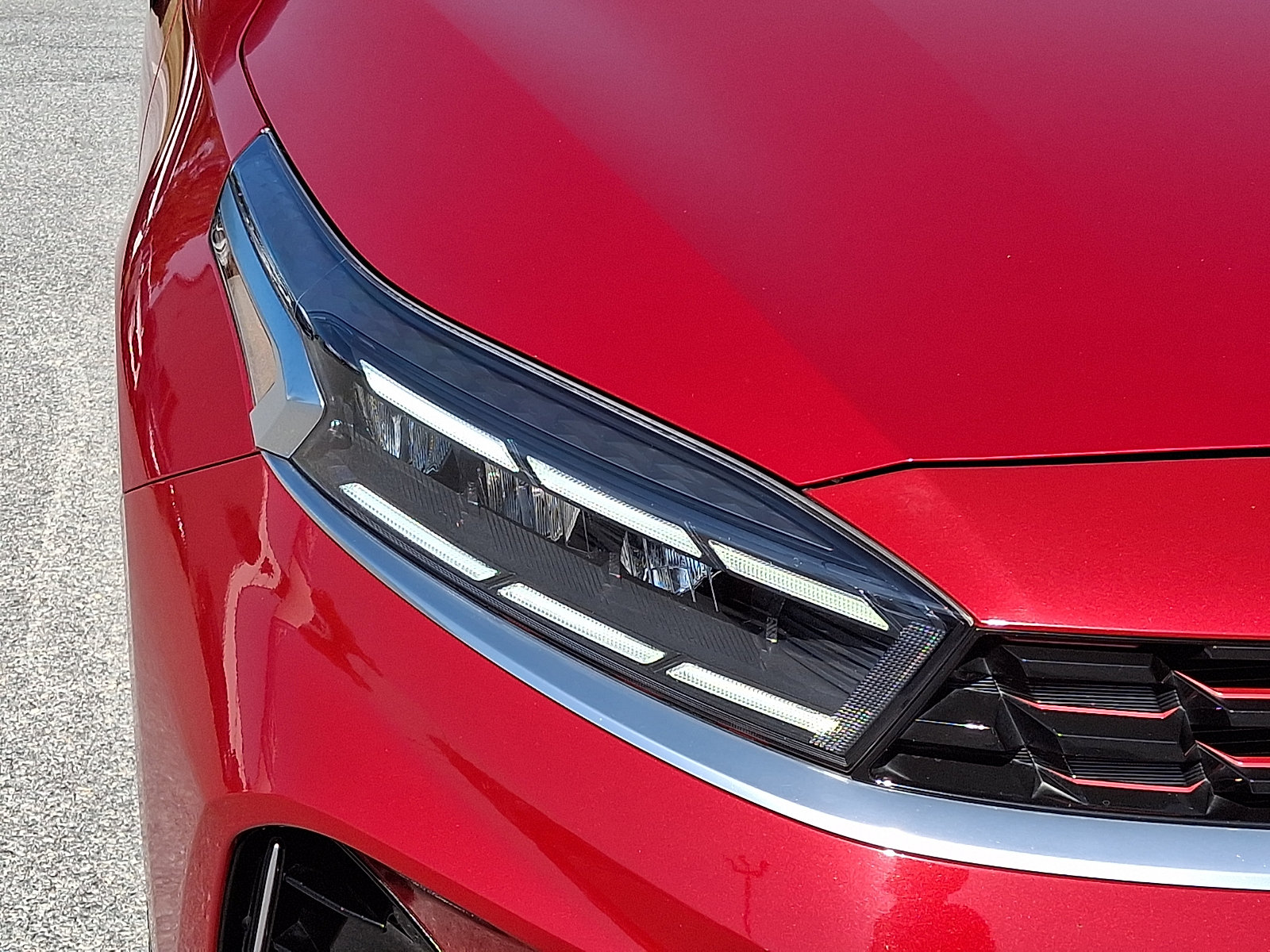 Certified 2023 Kia Forte GT w/ GT2 Package FWD image 9