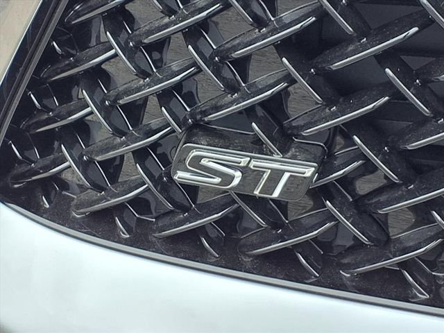 New 2026 Buick Envision Sport Touring image 28