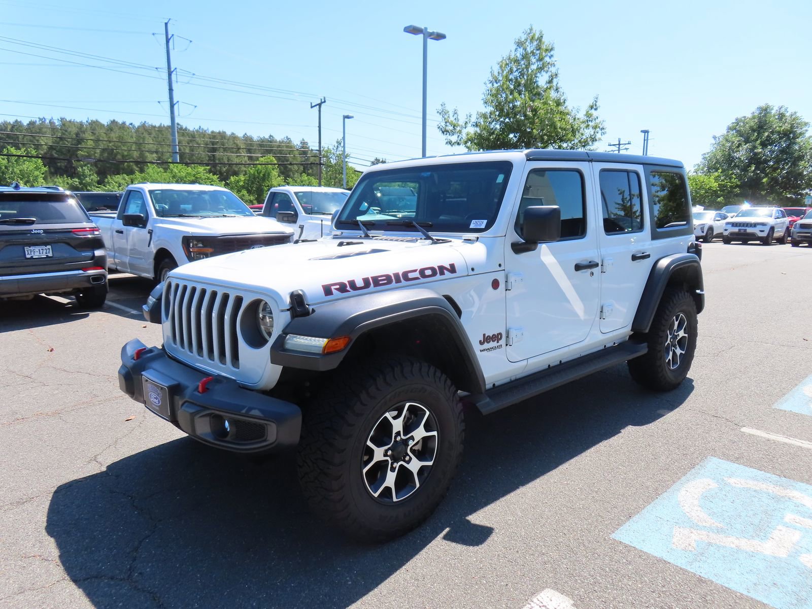 Used 2020 Jeep Wrangler Unlimited Rubicon w/ LED Lighting Group AWD/4WD image 3