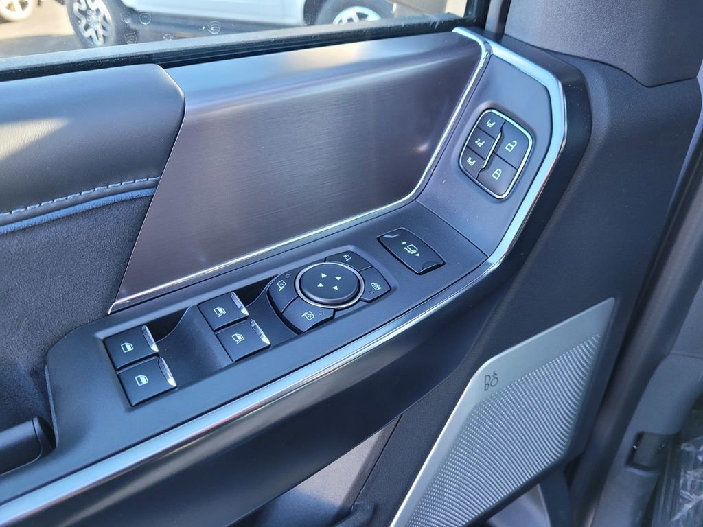 New 2026 Ford F250 Platinum image 45