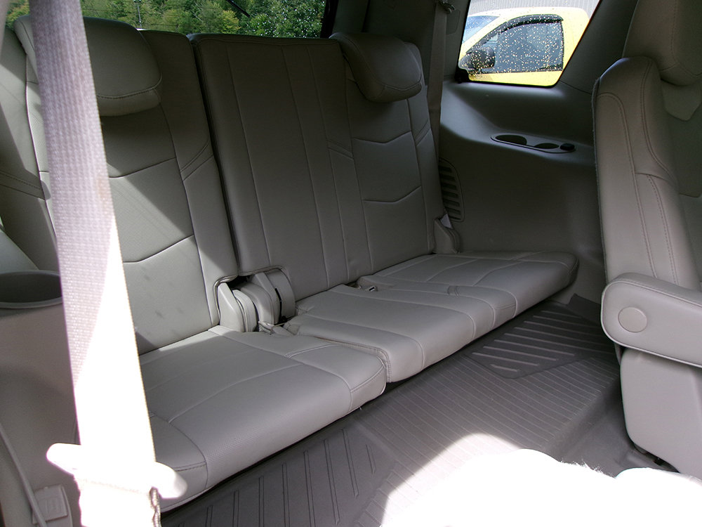 Used 2019 Cadillac Escalade Luxury image 14