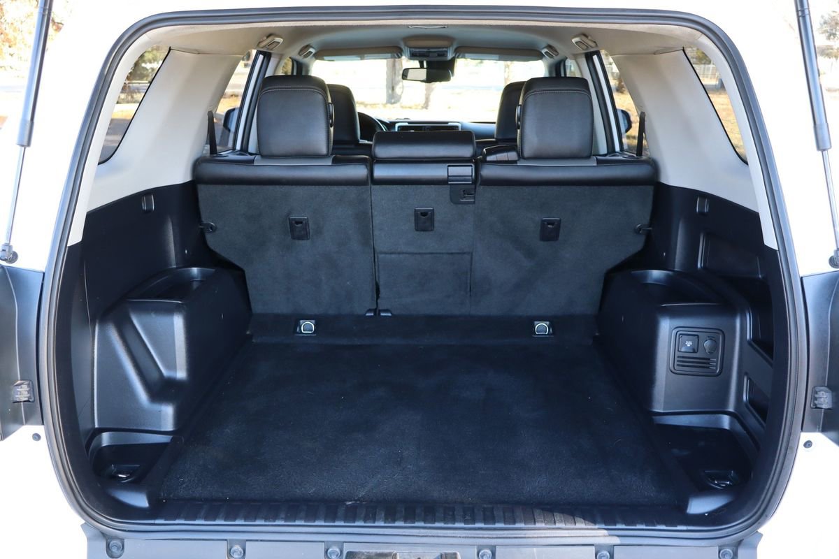 Used 2022 Toyota 4Runner SR5 Premium image 14