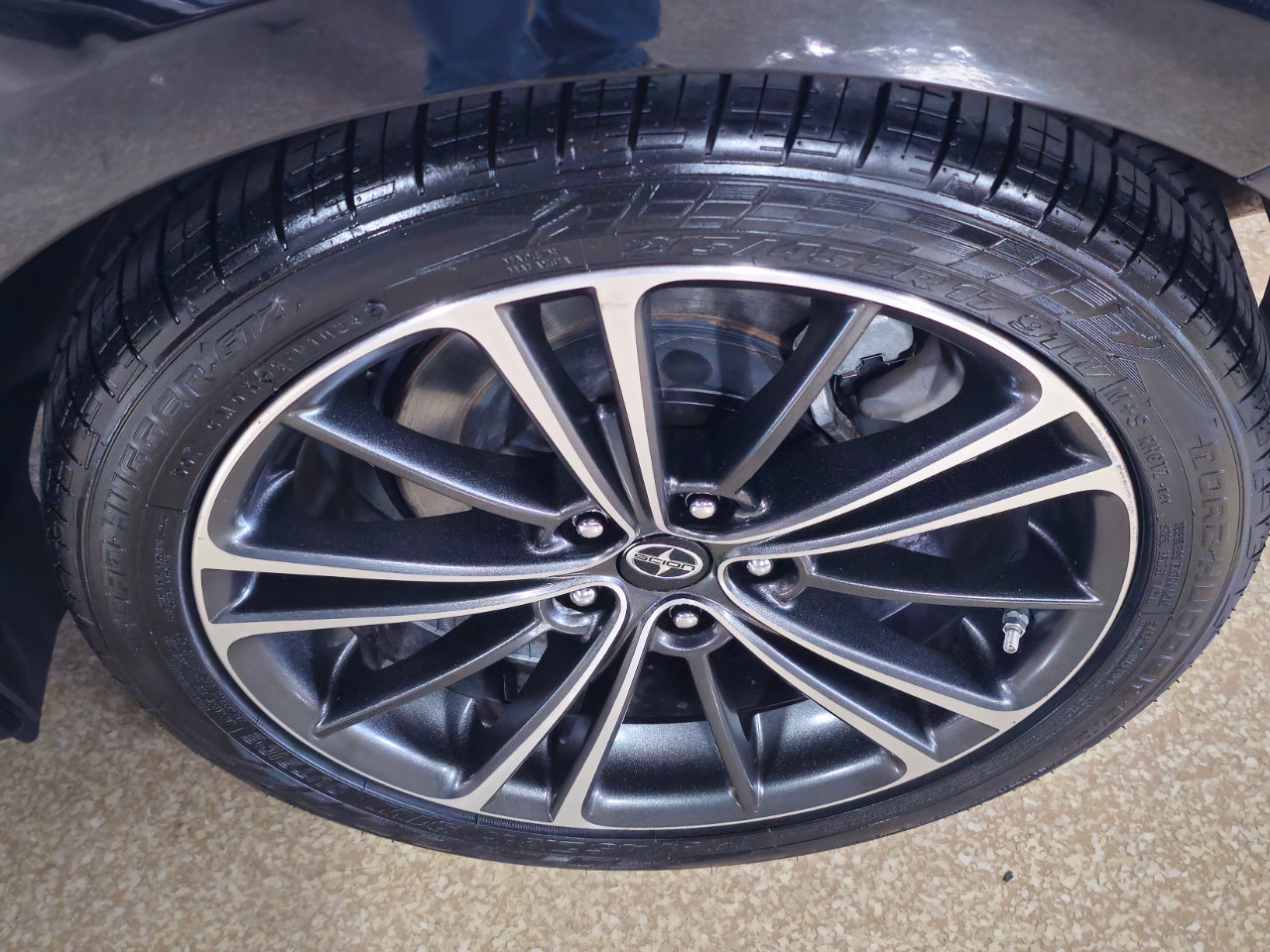 Used 2015 Scion FR-S image 34