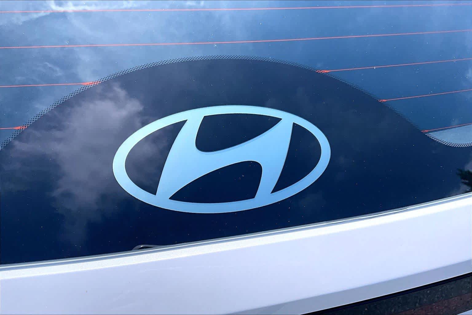 New 2026 Hyundai Tucson Blue SE AWD/4WD image 8