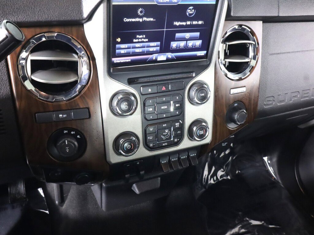 Used 2016 Ford F350 Lariat w/ Lariat Ultimate Package image 15