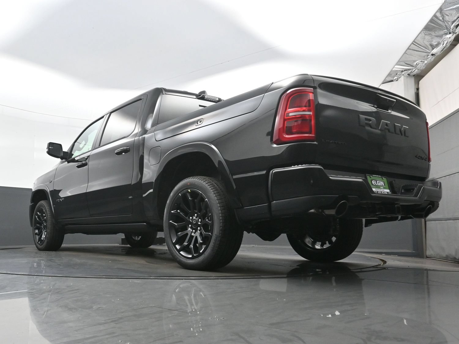 New 2027 RAM 1500 Limited AWD/4WD image 16