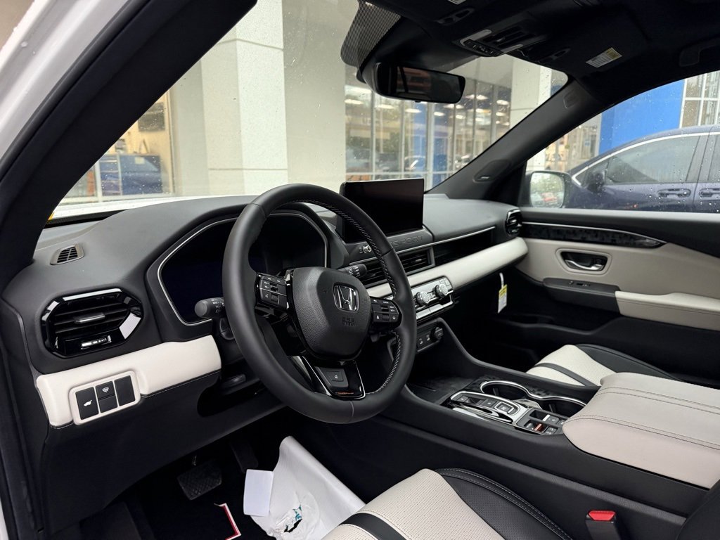 Used 2026 Honda Passport TrailSport Elite image 7