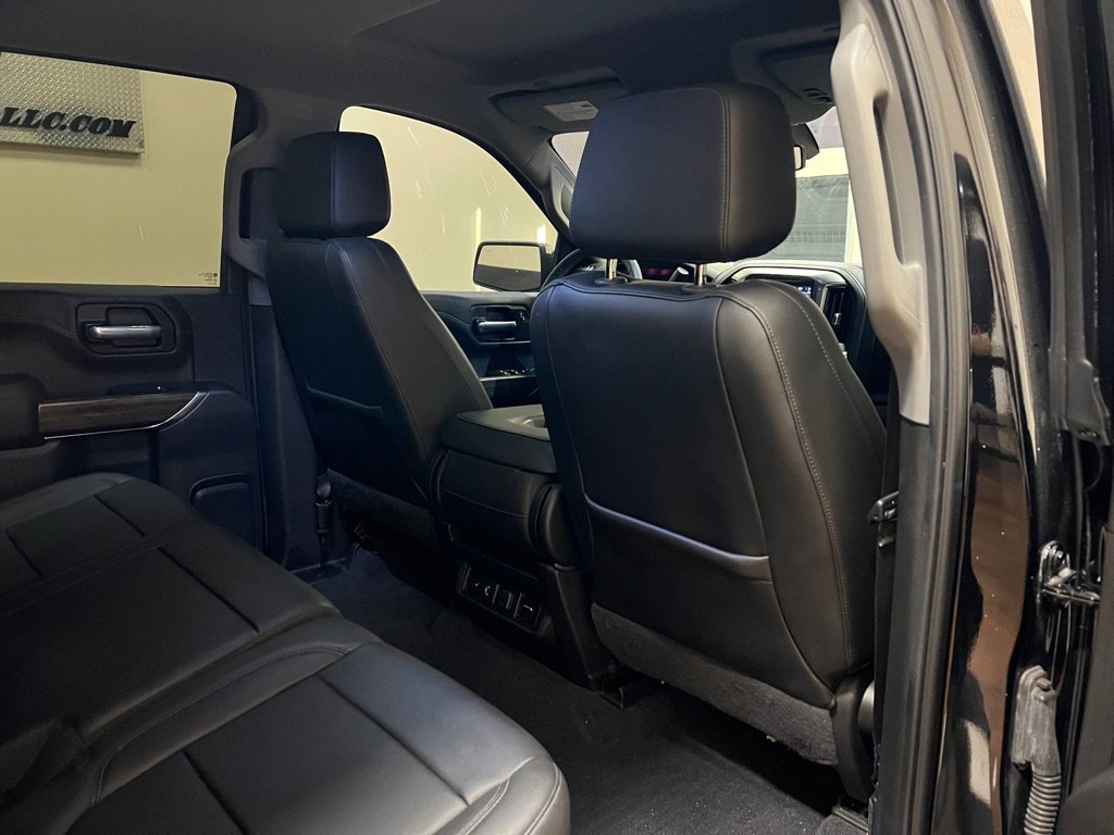 Used 2020 Chevrolet Silverado 1500 LT w/ All-Star Edition image 35