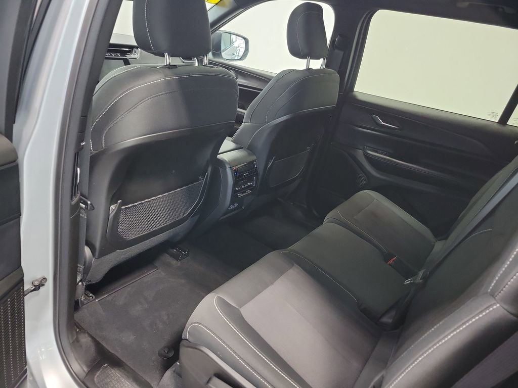 Used 2024 Jeep Grand Cherokee L Laredo AWD/4WD image 24