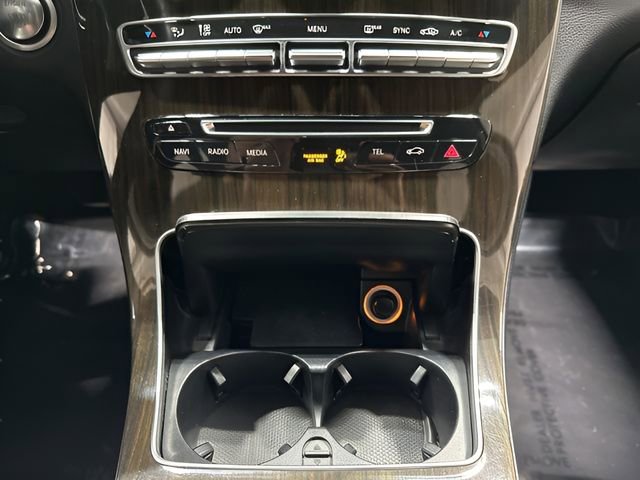 Used 2019 Mercedes-Benz GLC 300 4MATIC image 25