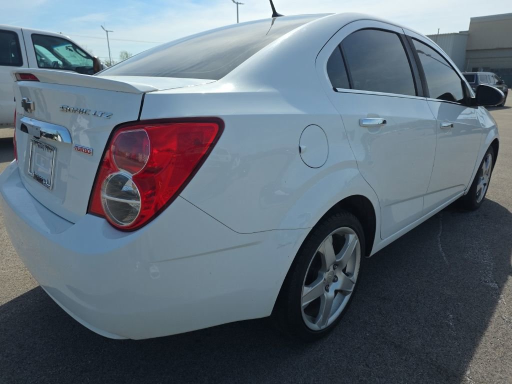 Used 2014 Chevrolet Sonic LTZ image 5