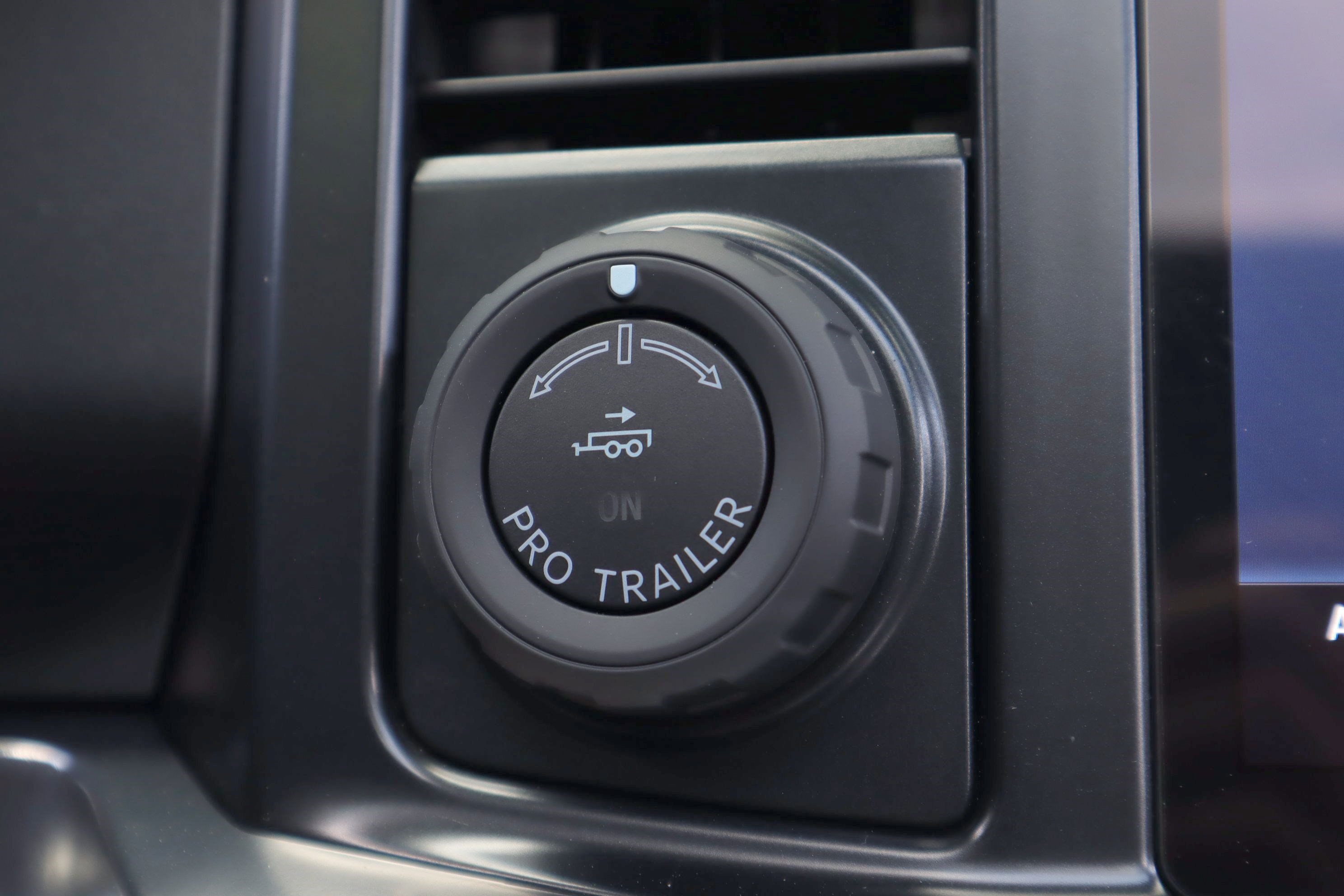 Used 2025 Ford F350 King Ranch AWD/4WD image 26