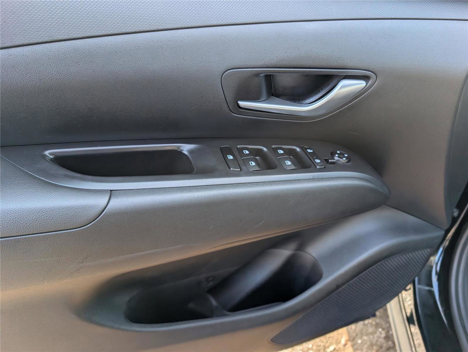 Used 2024 Hyundai Santa Cruz SEL image 16