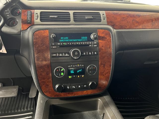 Used 2011 Chevrolet Silverado 2500 LTZ w/ LTZ Plus Package AWD/4WD image 18