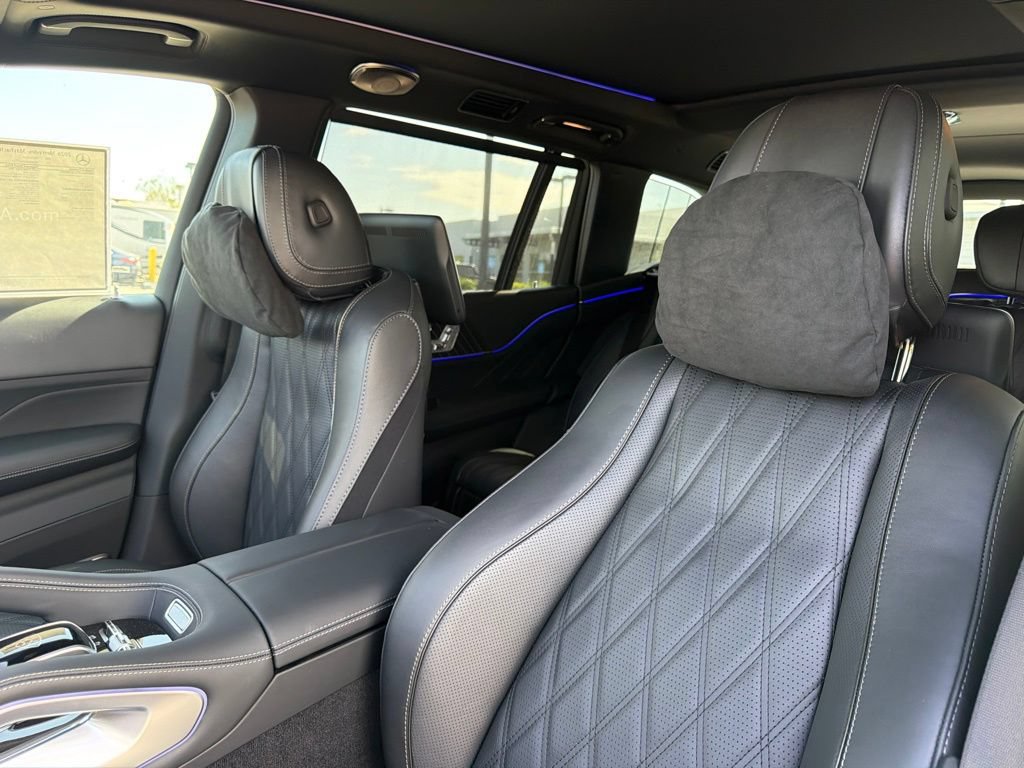 New 2026 Mercedes-Benz Maybach GLS 600 4MATIC image 21