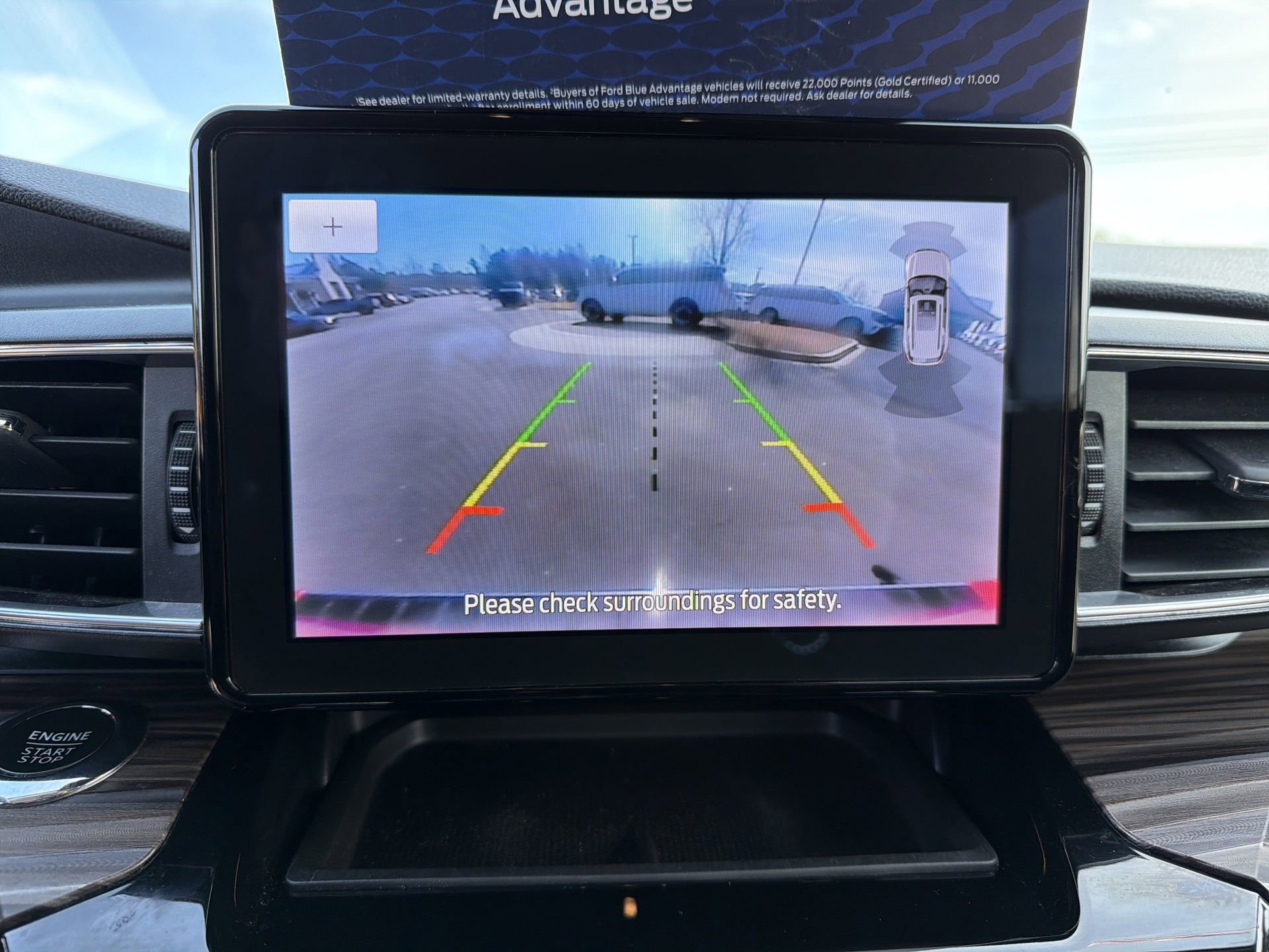 Certified 2023 Ford Explorer Limited w/ Equipment Group 301A image 3