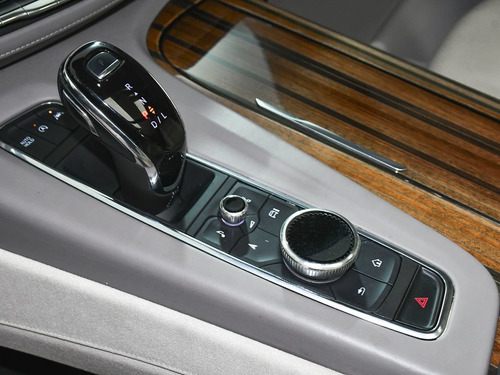 Used 2022 Cadillac Escalade Sport Platinum AWD/4WD image 42
