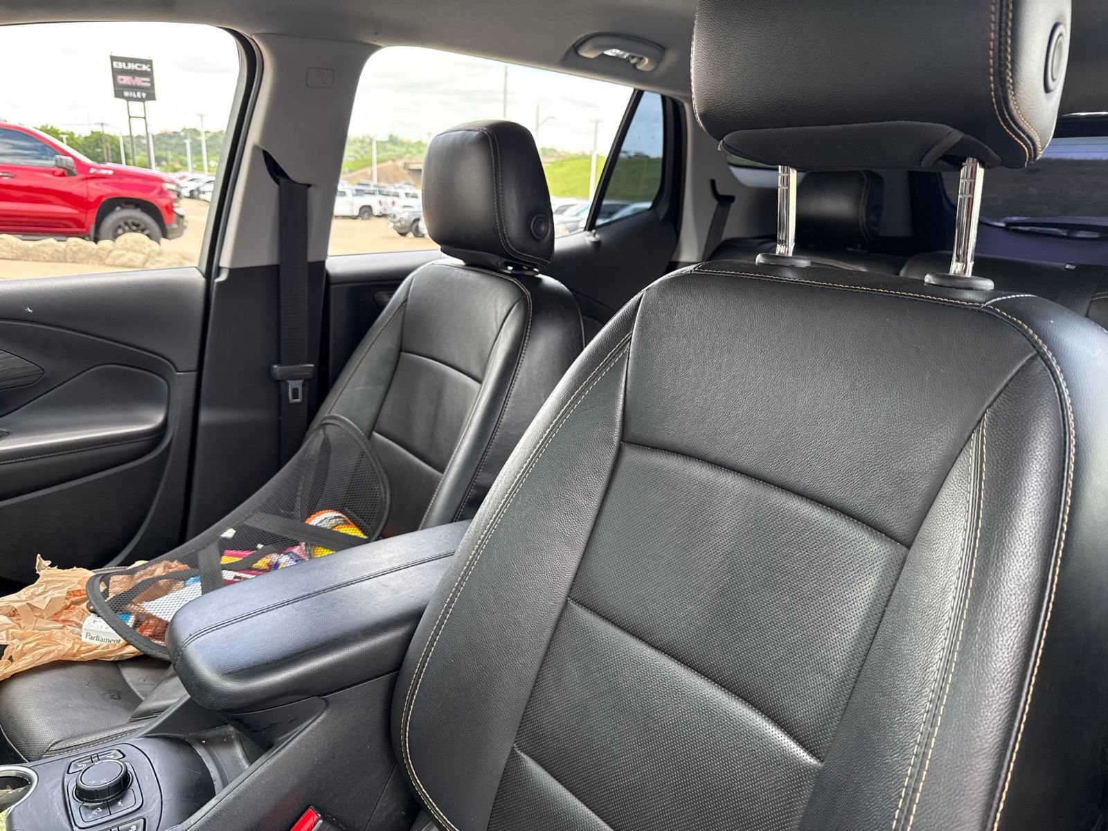 Used 2020 GMC Terrain SLT FWD image 11
