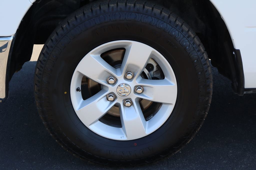 Used 2022 RAM 1500 Classic SLT w/ Electronics Group image 28