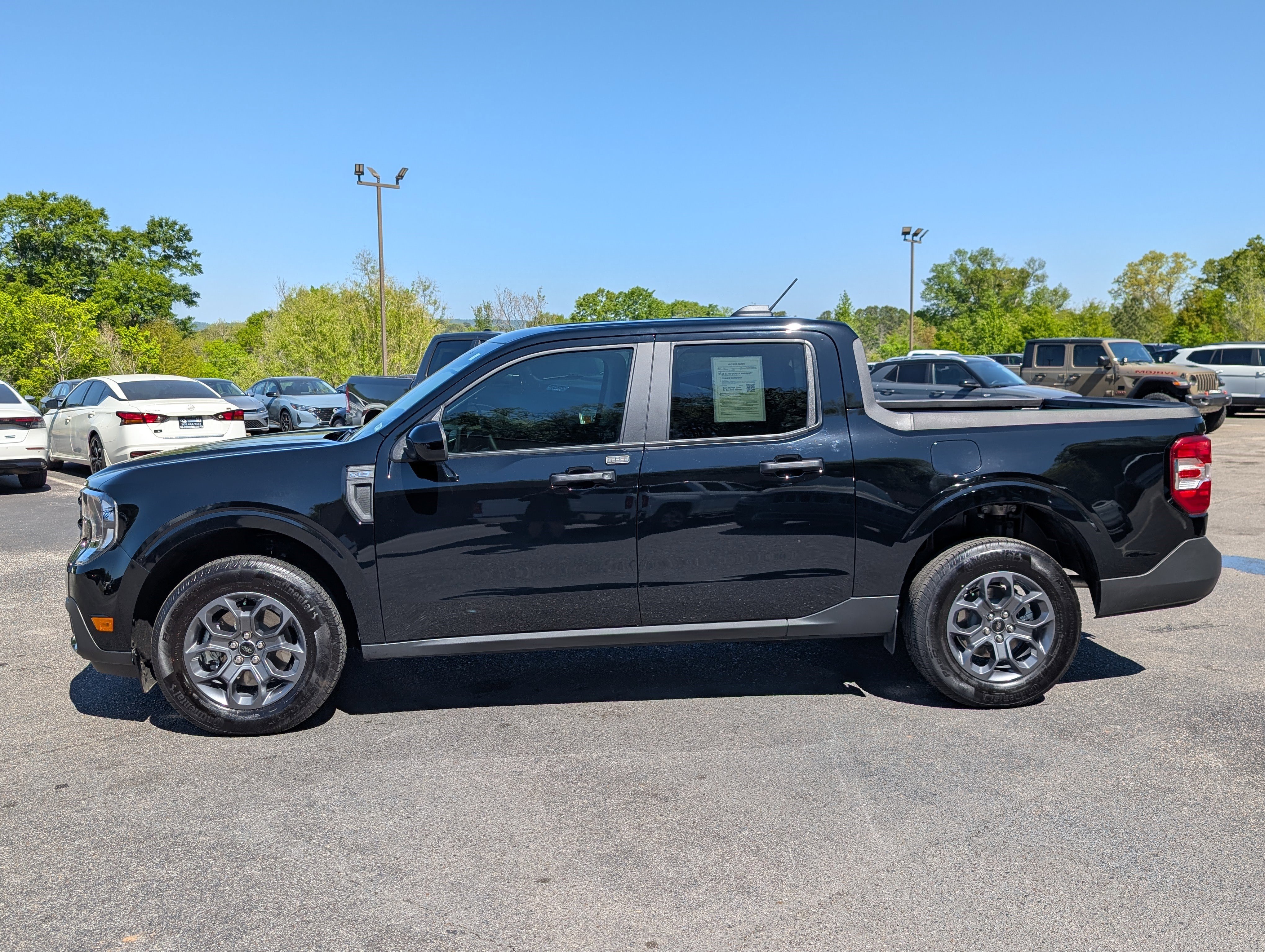 Used 2025 Ford Maverick XLT w/ XLT Luxury Package image 6