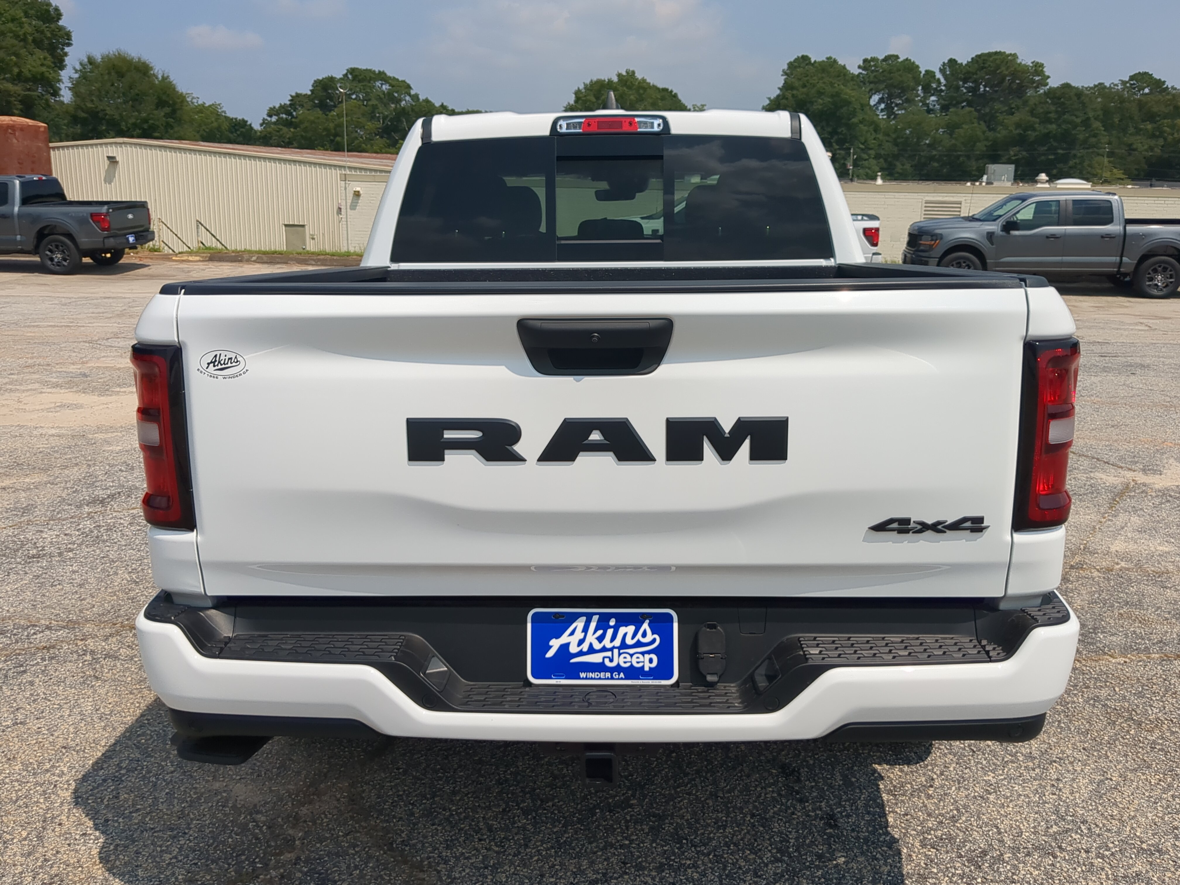 New 2026 RAM 1500 Express AWD/4WD image 4
