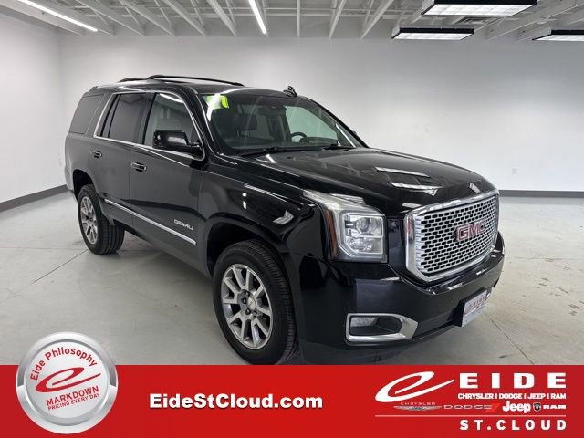 Used 2017 GMC Yukon Denali AWD/4WD image 1