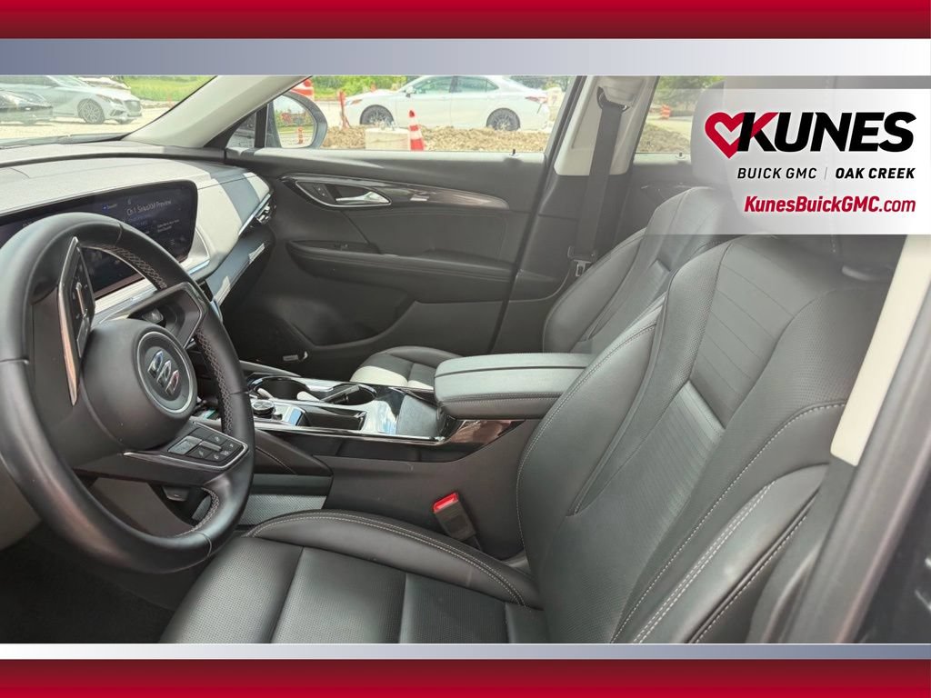 Used 2024 Buick Envision Preferred AWD/4WD image 8