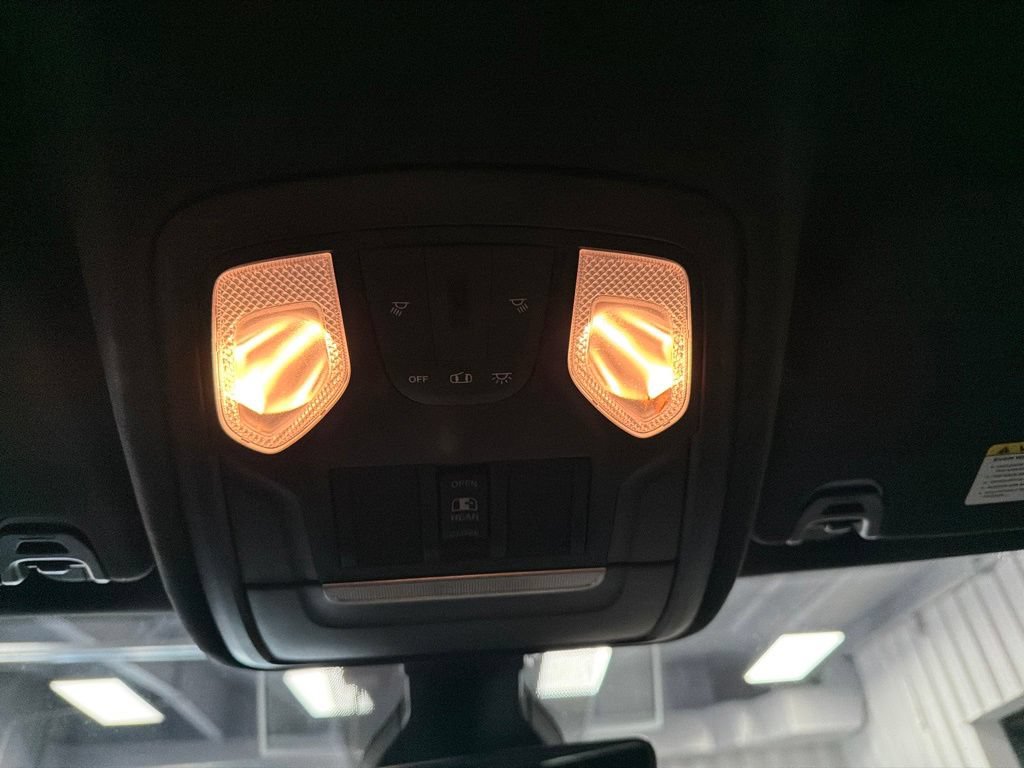 Used 2022 RAM 1500 Big Horn AWD/4WD image 31