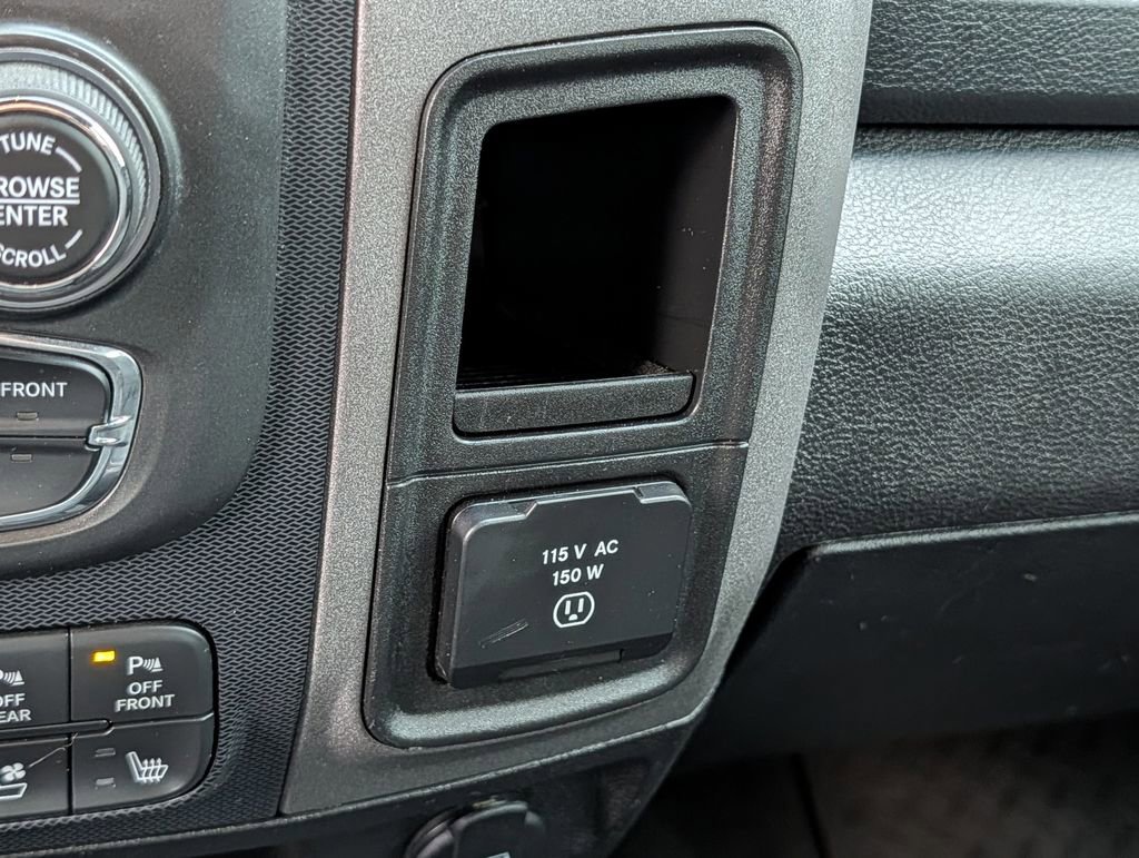 Used 2018 RAM 2500 Power Wagon w/ Leather & Luxury Group image 19