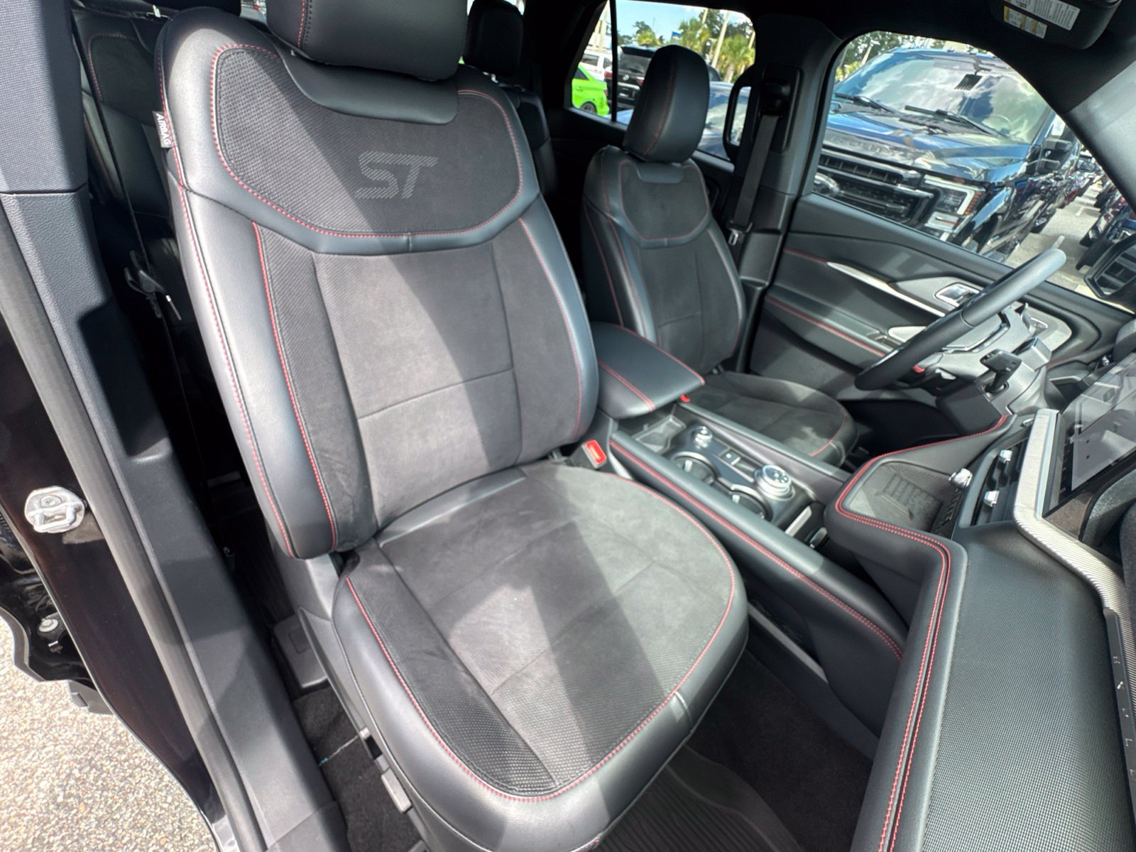 Certified 2025 Ford Explorer ST w/ Sun And Sound Package RWD image 17