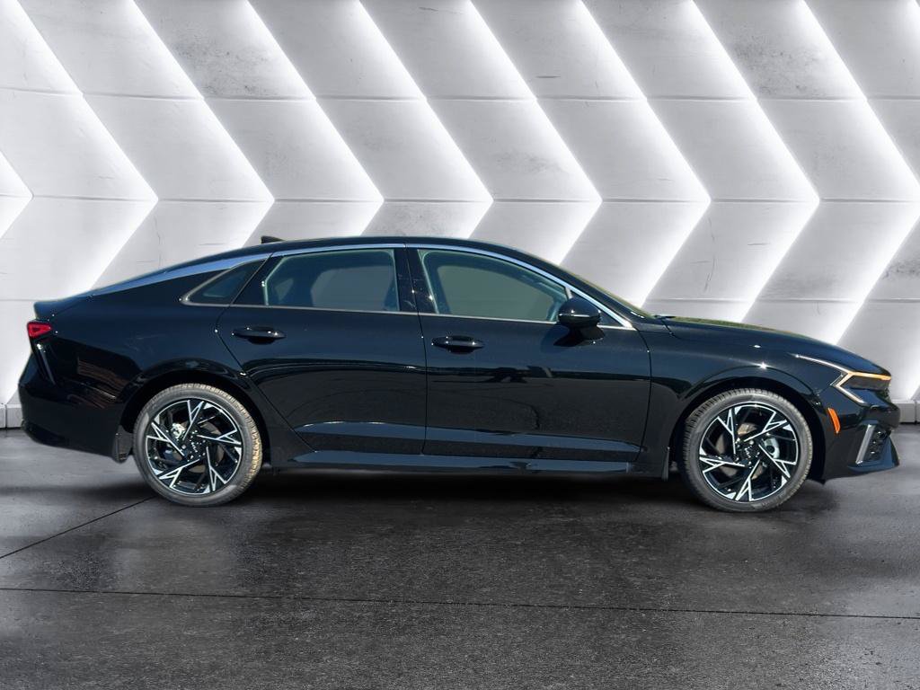 New 2026 Kia K5 GT-Line FWD image 4