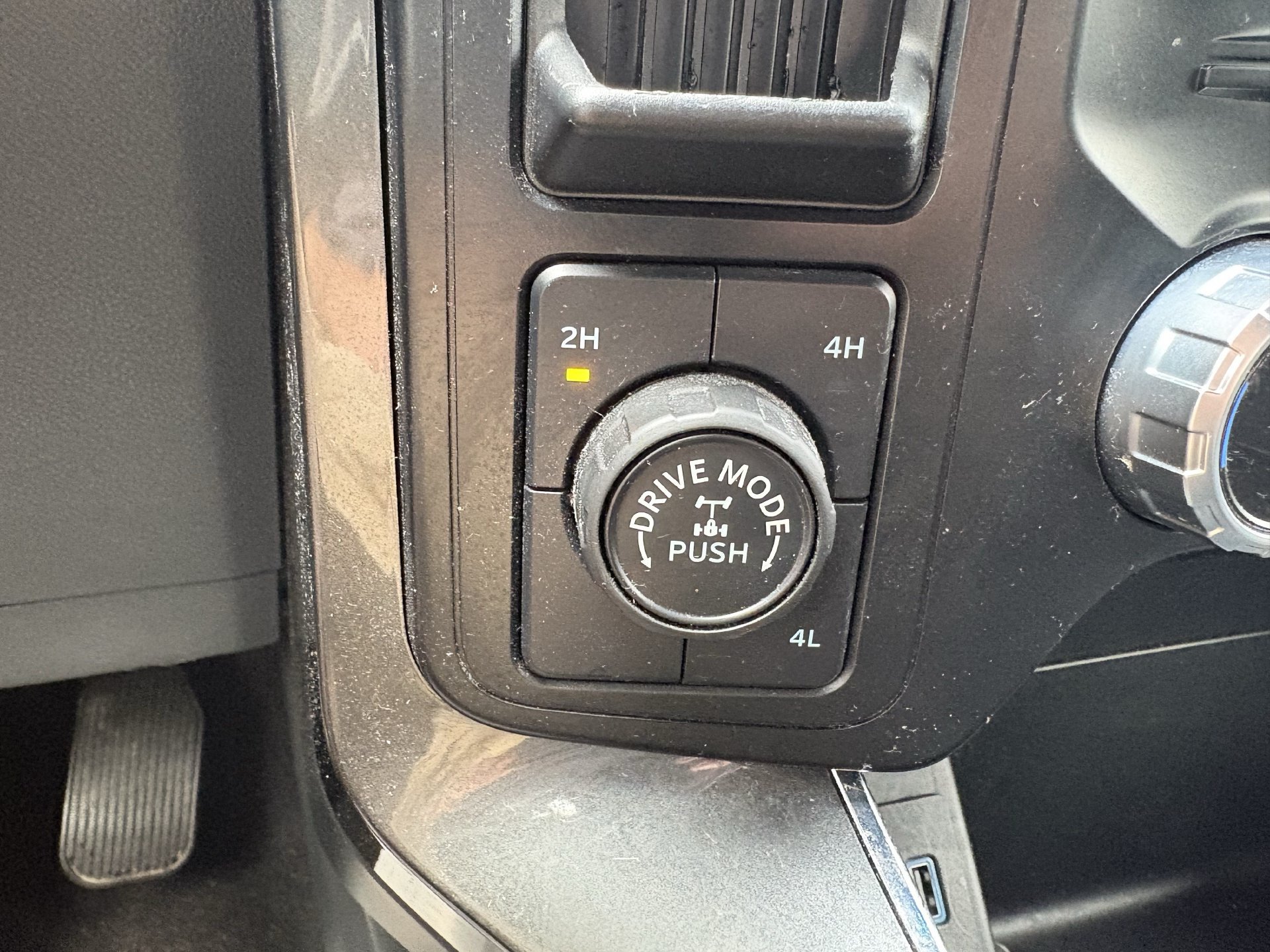 Used 2023 Ford F150 XLT w/ Equipment Group 302A High AWD/4WD image 7