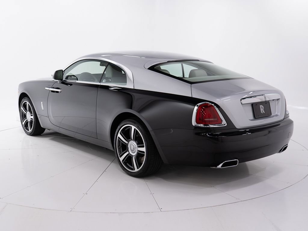 Used 2019 Rolls-Royce Wraith image 3