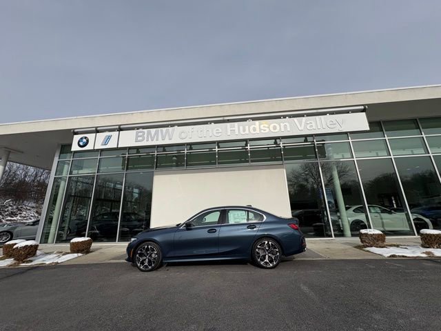 New 2026 BMW 330i xDrive Sedan w/ Premium Package